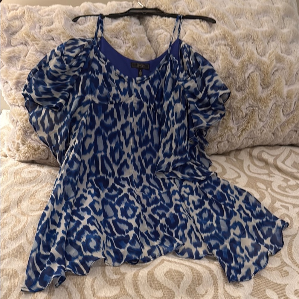 Jessica Simpson Blue and White Asymmetrical Flutter Sleeve Mini Dress or tunic